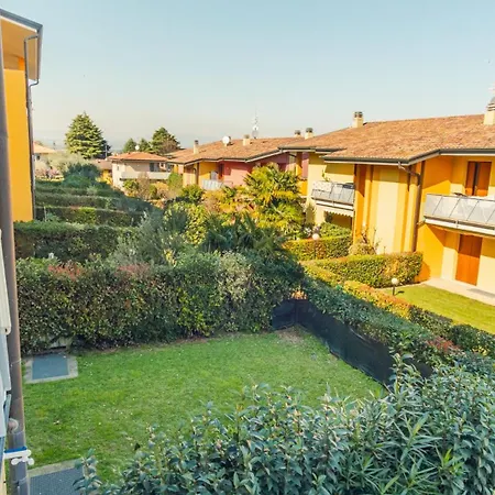 Apartment Garden - Italian Homing *